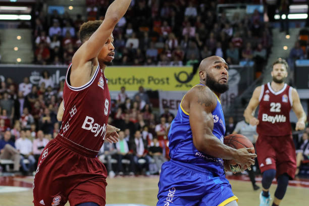 是荣誉的积 是荣誉的积